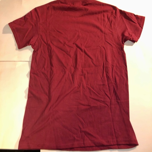 Magellan Outdoors T-Shirt (Sz. Small). - Picture 3 of 4